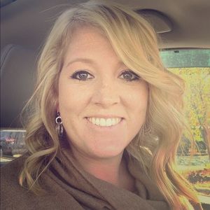 Meet your Posher, Kristin